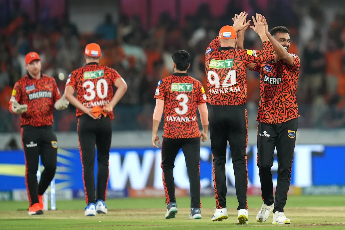 SRH Bowling Scorecard
